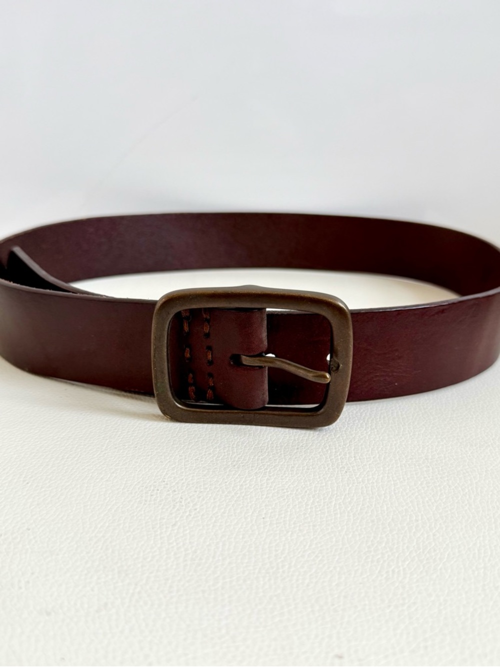 GAP Women's Brown Leather Belt with Antique Brass Buckle